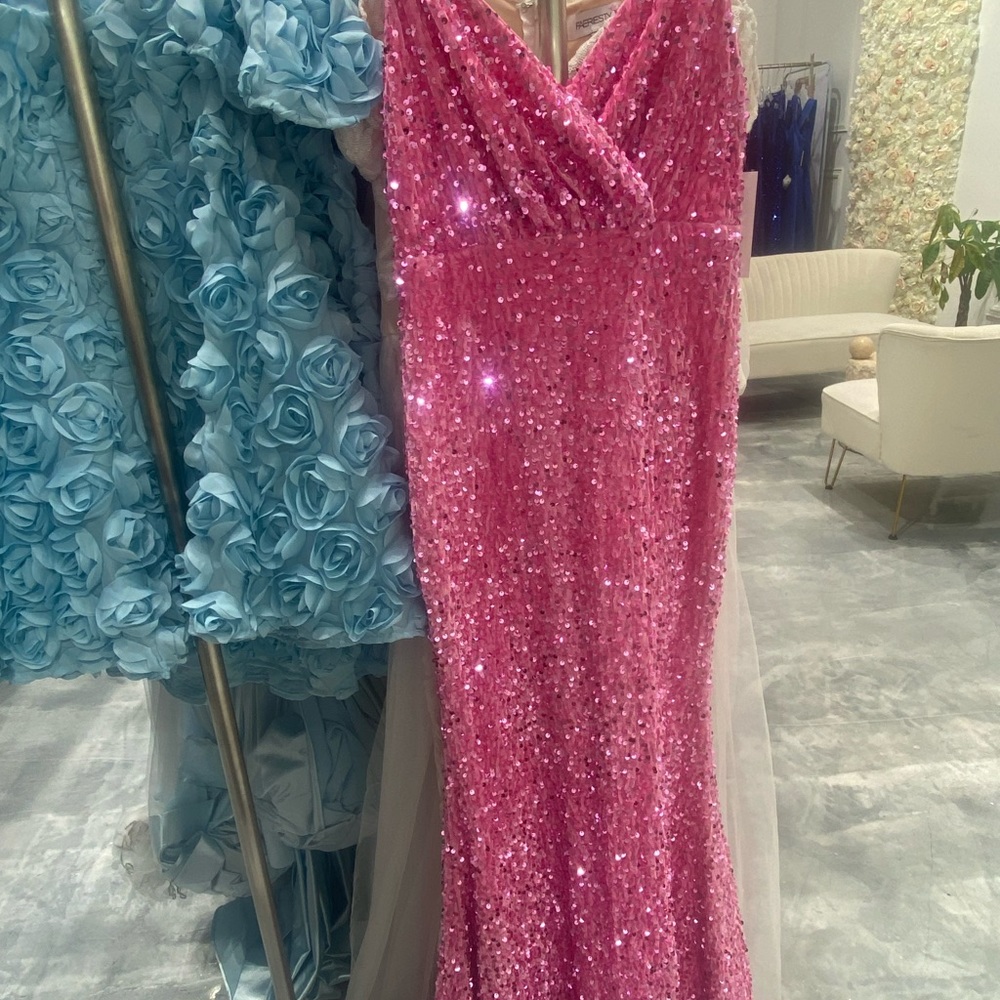 BEAUTIFUL BUBBLE GUM DRESS